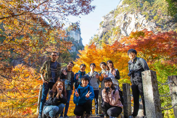 【フォルシア社員の休日】秋を彩る絶景を求めて　日本一の渓谷美「昇仙峡」を巡る旅～写真部～